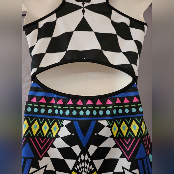 Material Girl Funky Bodycon Dress - Picture 6 of 9